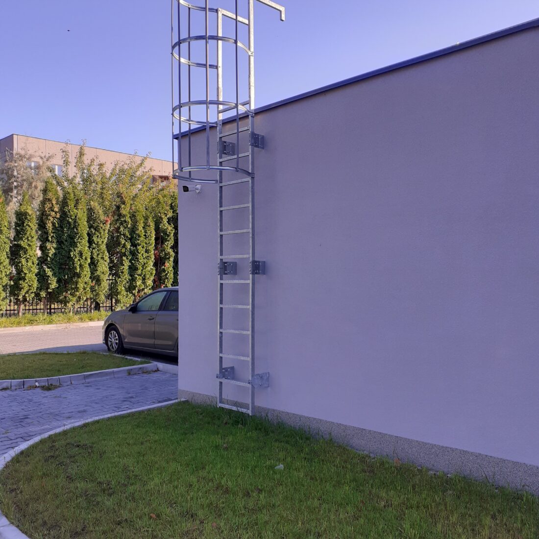 Realizacja drabiny ewakuacyjnej